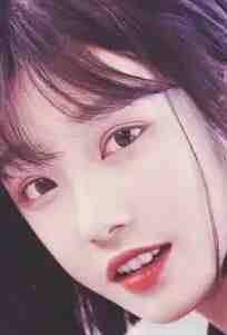 活成前任白月光后，她桃花朵朵开全文免费