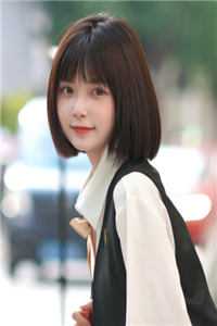 甘愿臣服：疯批大佬诱宠小娇妻:全本+番外+后续