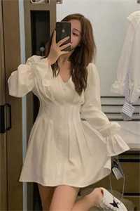 五一度蜜月，老公带上公婆和小青梅青梅梁致远:全文+后续+结局<