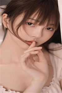 穿越末世：炮灰女主逆袭成女王了墨芊芊牧晟洲小说