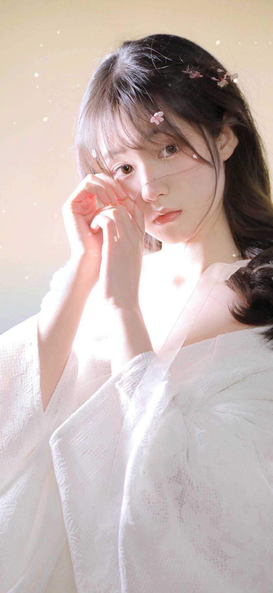 炮灰女配重生后，她被大佬缠上了全文无删减
