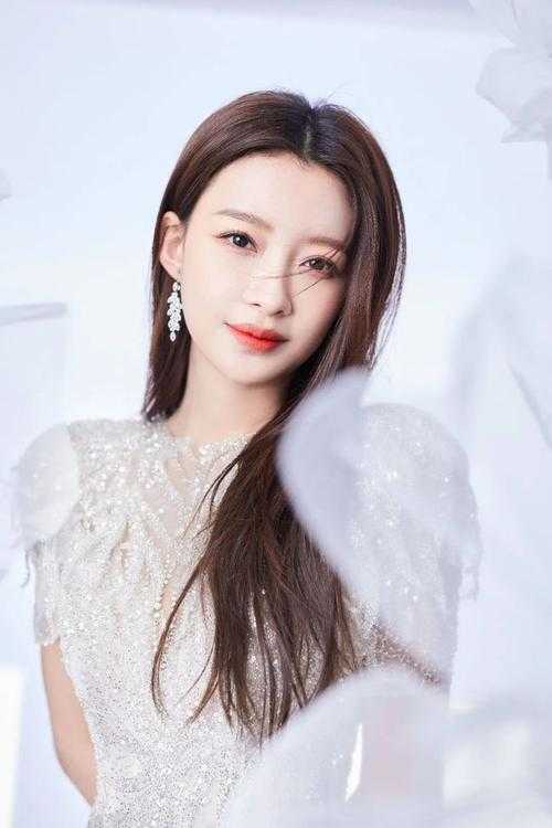 神女老婆，却在背地承欢作乐顾尘傅雅宁完结文