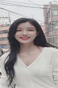 被未婚妻曝黑料，退圈后我成了豪门少爷无删减+无广告